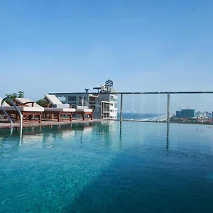Sofiana My Khe & Spa- Rooftop Pool Bar Hotel Đà Nẵng
